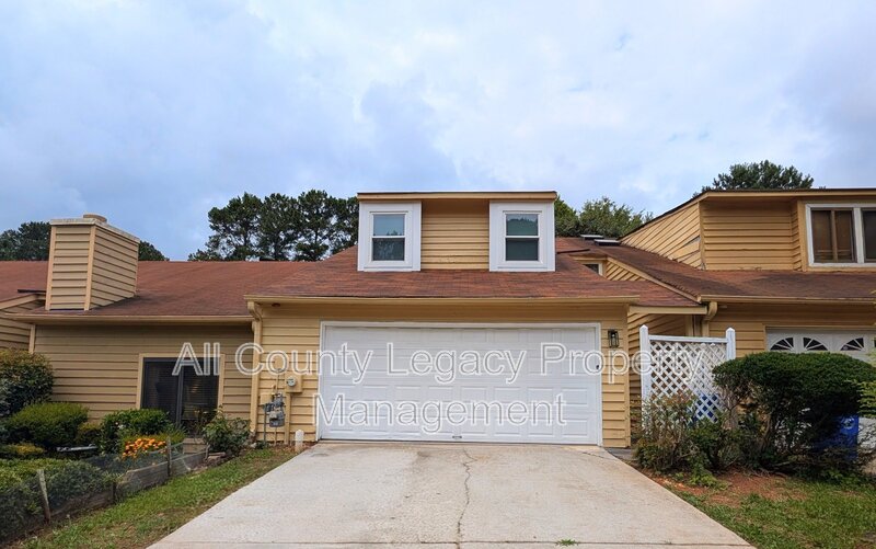 Stone Mountain House: 1609 Burnstone Dr