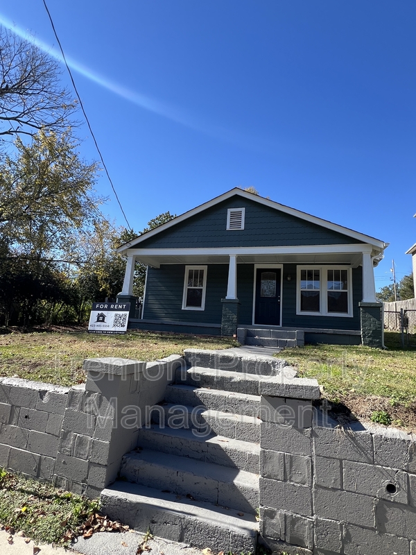 Chattanooga House: 607 Snow Street