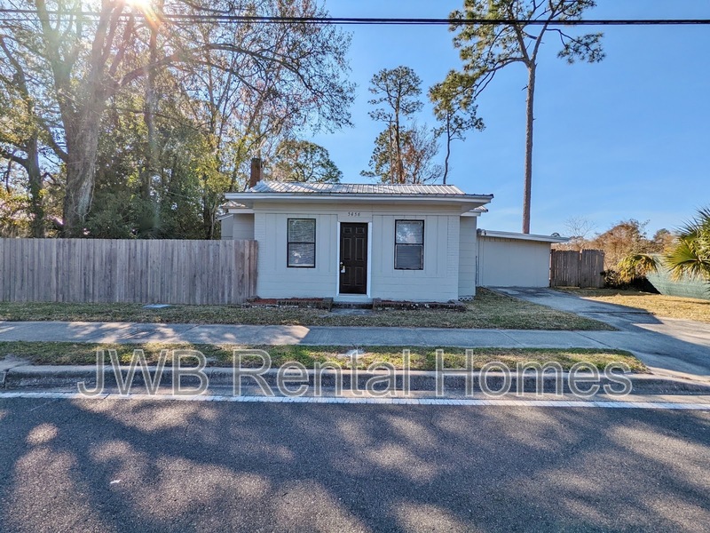 Jacksonville House: 5456 Timuquana Rd