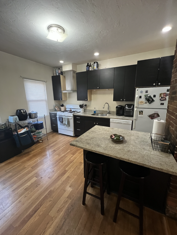 Boston House: 4 Sexton Court