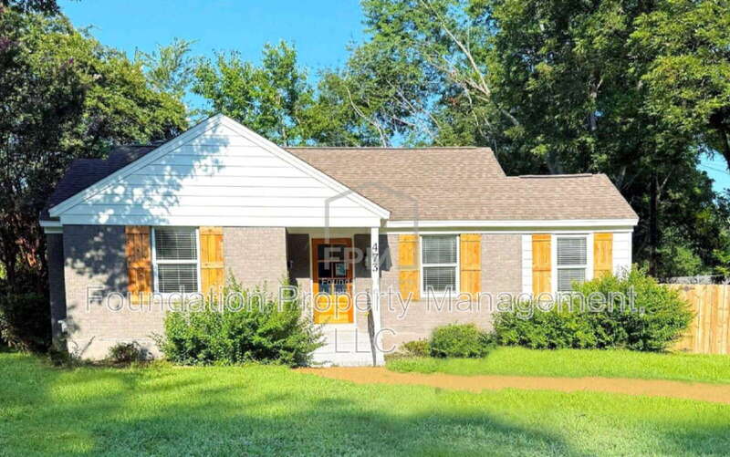 Memphis House: 473 Vaughn Road