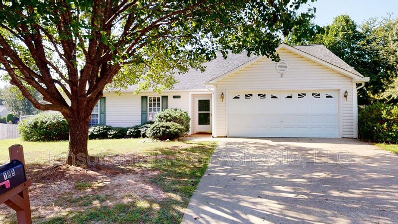 Fletcher House: 105 Sandpiper Court