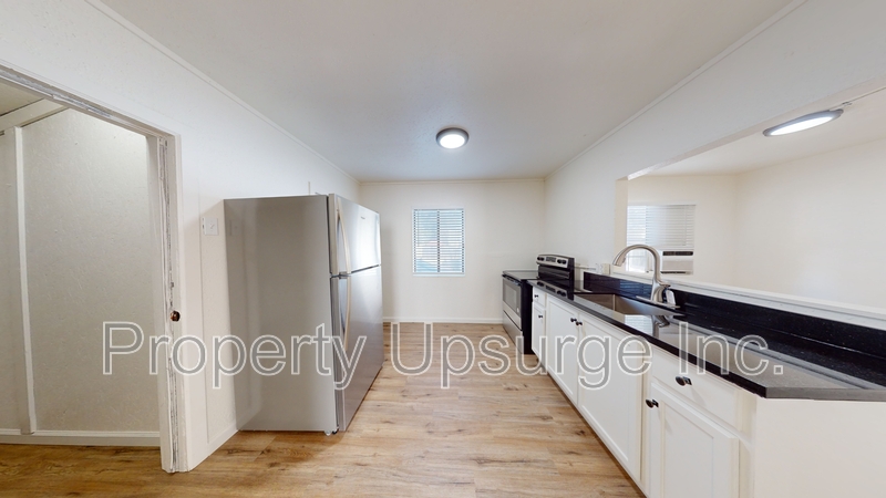 Redding Condo: 1993 Hartnell Ave