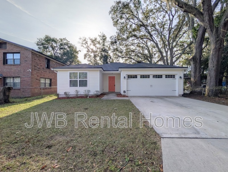 Jacksonville House: 452 Malcross Ave