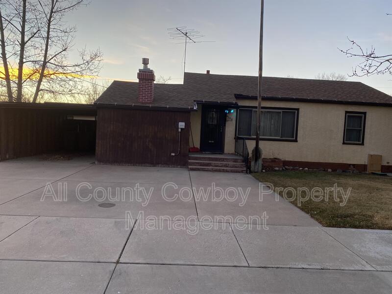 Laramie House: 1020 S. 11th St.