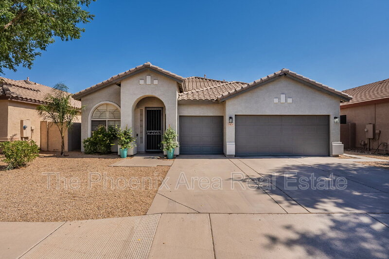 Chandler House: 2823 E Tulsa St
