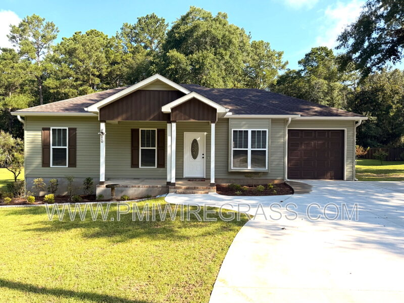 Dothan House: 326 Golf View Drive