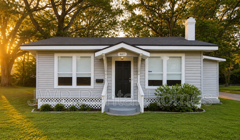 Jacksonville House: 467 Golfair Blvd