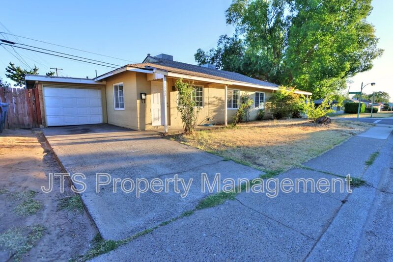 Sacramento Condo: 5912 21st Ave