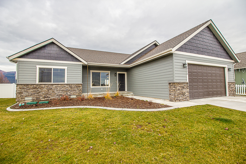 Rathdrum House: 15176 North Pristine Circle