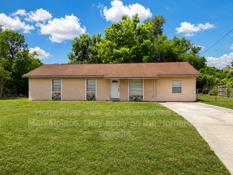 Thonotosassa House: 9702 Theresa Cir