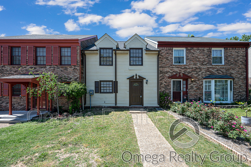 Pelham House: 724 Cahaba Manor Trl