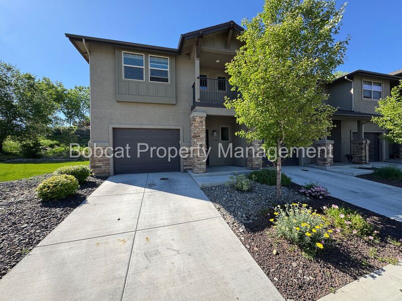 Carson City Townhome: 1226 Saltern Dr