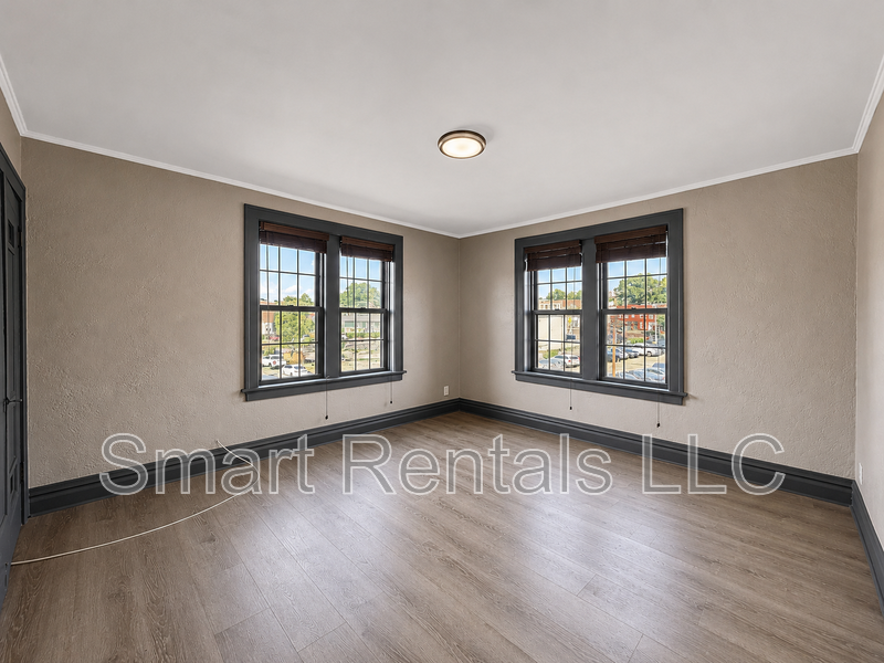 St. Louis Condo: 4729 Morgan Ford Road - 8