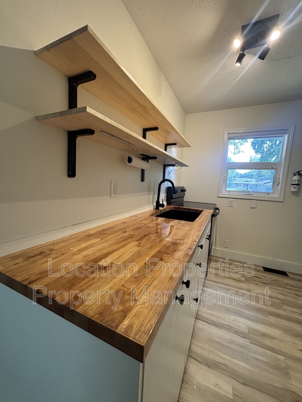 1515 West 3rd Street - 1515, rental photo 5