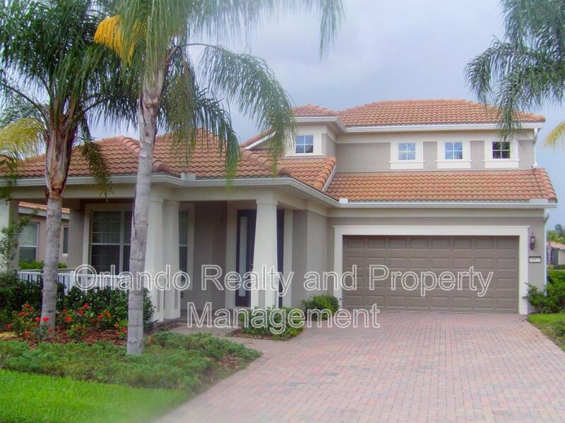 Orlando House: 11827 Barletta Drive