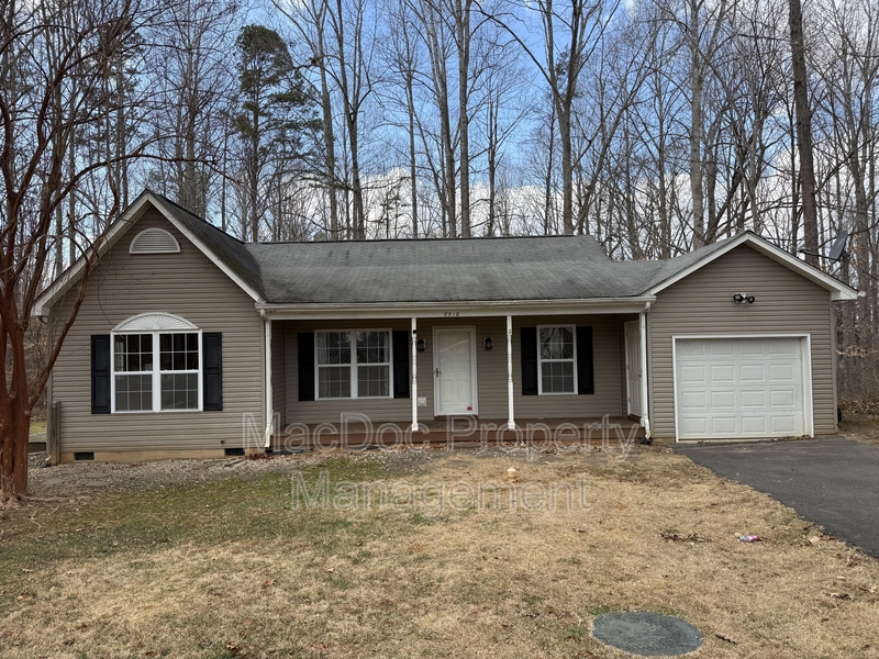 Orange House: 7310 Old Dickersons Road