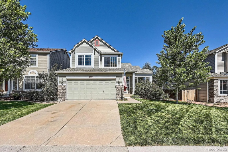 Castle Rock House: 5357 East Hamilton Avenue