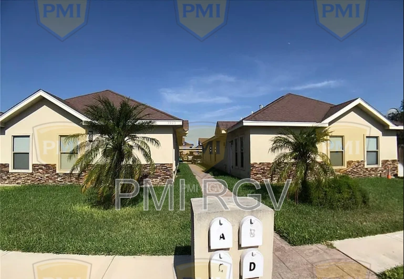 Pharr Condo: 3903 S Radisson Ave