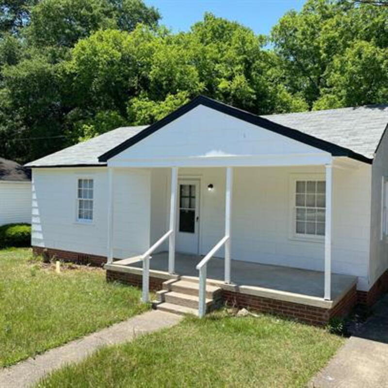 Columbus House: 3471 Buena Vista Road