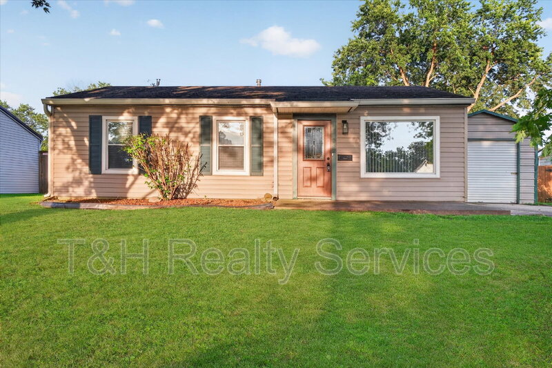 Anderson House: 232 Gaywood Drive
