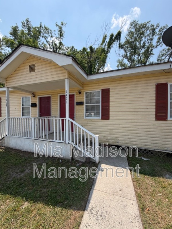 Savannah Condo: 1421 Richards St