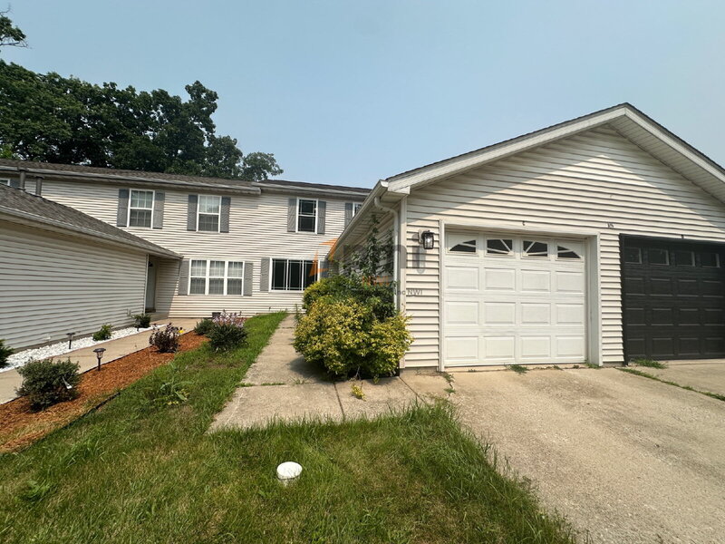 Valparaiso Townhome: 395 Plymouth Road