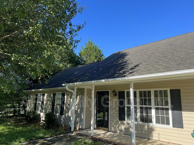 Request a Viewing for 1624 N Ammons Tenant Turner