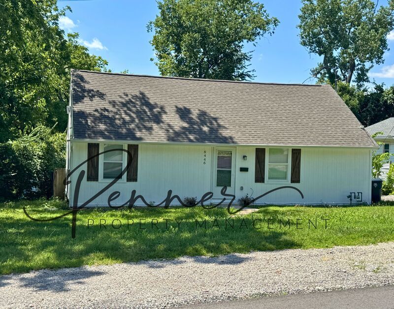 Kansas City House: 8446 Oak St