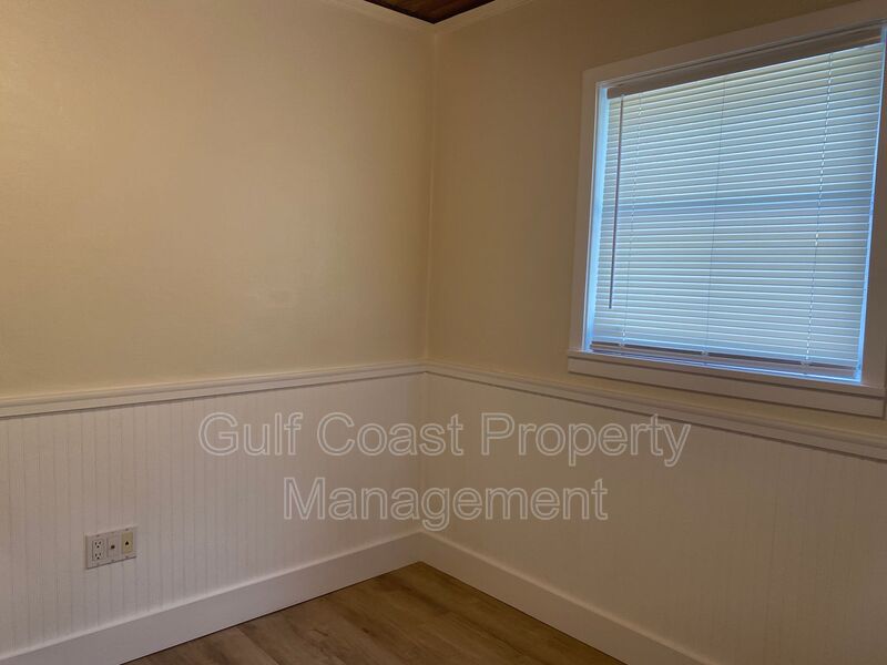 571 Olive Street Unit A FL 34223 - Photo 7