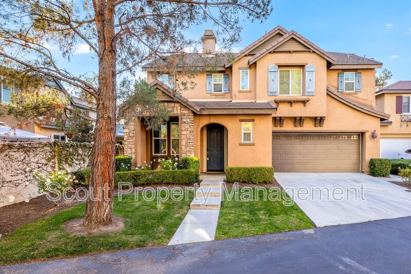 Temecula House: 27427 Lock Haven Court