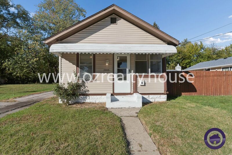 Toledo House: 1005 Elysian Ave