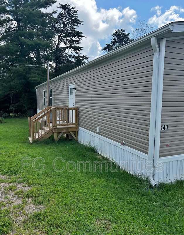 Eden House: 141 David Dr