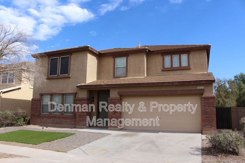 Laveen House: 6815 S. 41st Lane