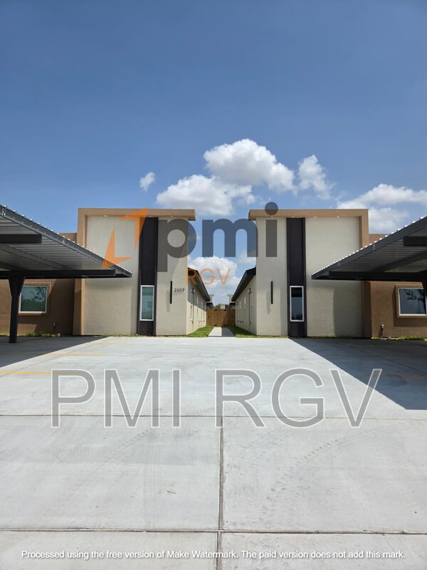 Edinburg Condo: 2609 Brookside Bent St