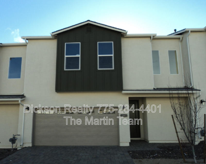 Sun Valley House: 4802 Black Falcon Way