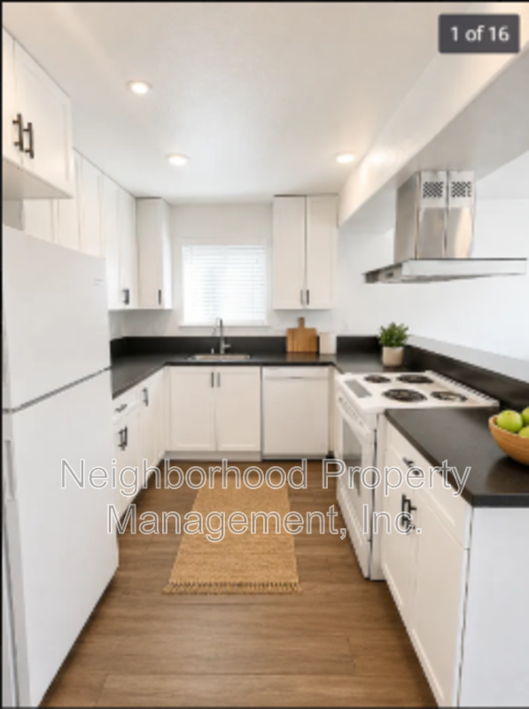 Fresno Condo: 1540 B Street - 205