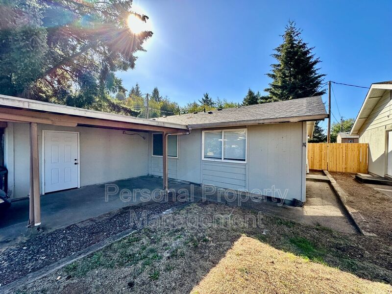 Vancouver Townhome: 4325 E 17th Street