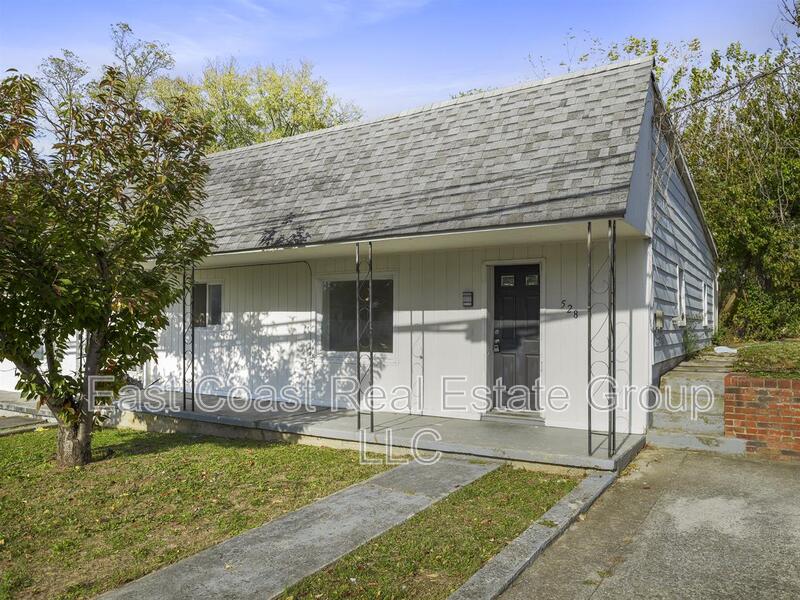 Martinsburg Condo: 528 Hack Wilson Way