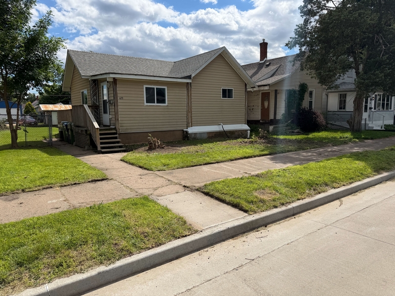 Clinton House: 419 5th Avenue North