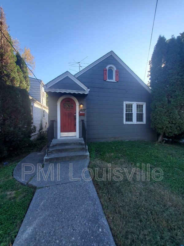 Louisville House: 1522 Clara Ave MK