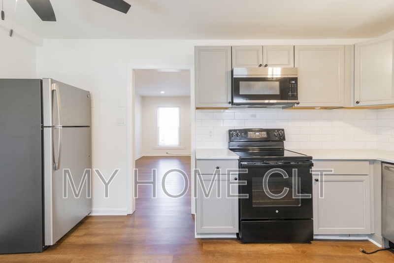 Charlotte Townhome: 929 Cantwell Street - 2