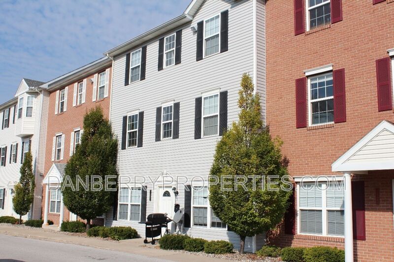 Toledo Condo: 1125 N. Byrne Road - 1