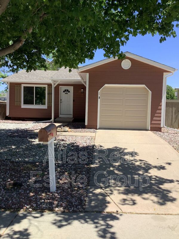 Request a Viewing for 1370 S Cathay Street Tenant Turner