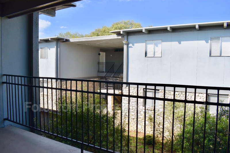 731-743 Byrnes Dr 735 Byrnes Dr #6 San Antonio TX 78209-4923 - Photo 35
