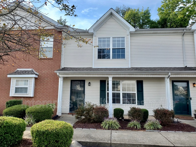 Murfreesboro Townhome: 325 Shoshone Pl