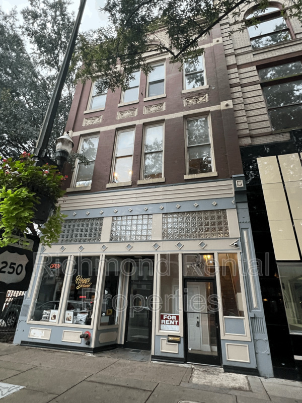 Richmond Condo: 11 East Broad St