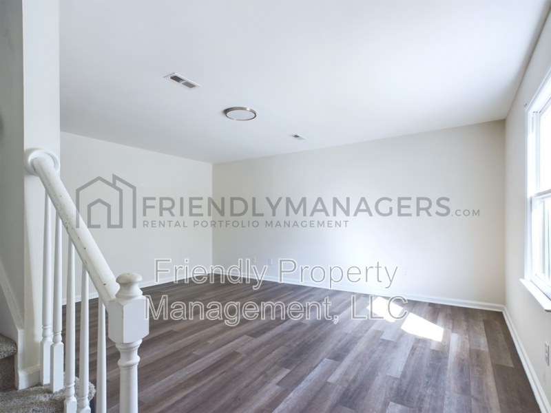 Winston-Salem House: 4071 Greene Haven Drive