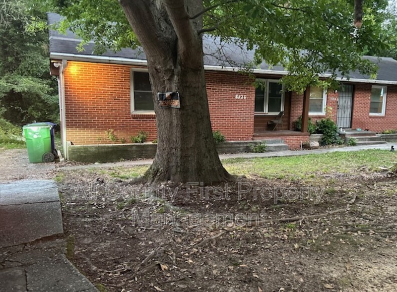 Atlanta Condo: 833 B Commodore Dr Nw,