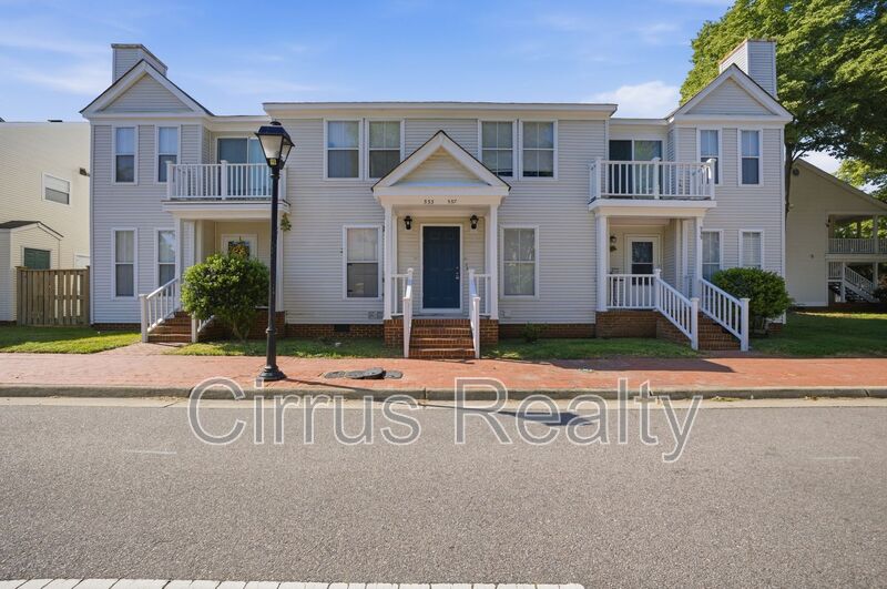 Portsmouth Condo: 533 Columbia St